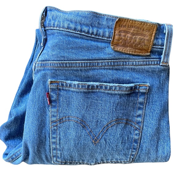 Levi’s Wedgie Icon Distressed Jeans Size 31 - Picture 8 of 13